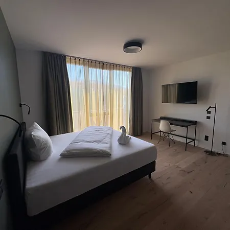 New Age Boardinghaus Апартаменты Бад-Раппенау